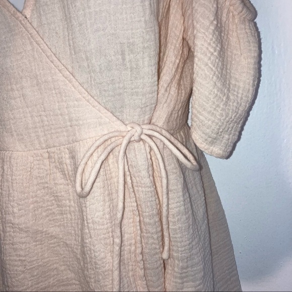 Lucky Brand Cold Shoulder Crinkle Cotton Top M Peach - Picture 5 of 9